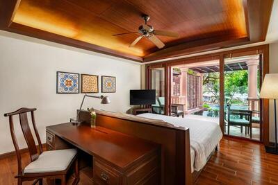 Centara Grand Beach Resort Phuket - SHA Plus - Deluxe Suite Private Pool King