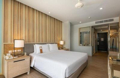 Centara Kata Resort Phuket - DELUXE POOLSIDE - KING