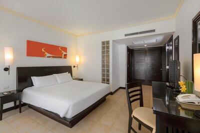Centara Kata Resort Phuket - ONE BEDROOM FAMILY SUITE - KING