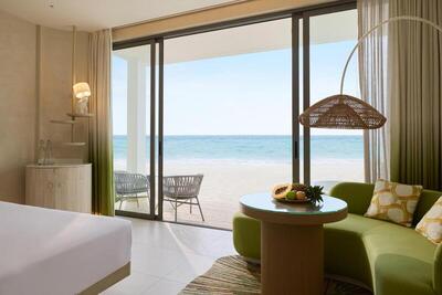 Centara Mirage Lagoon Maldives - Mirage Beachfront Room King