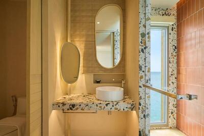 Centara Mirage Lagoon Maldives, , Малдиви