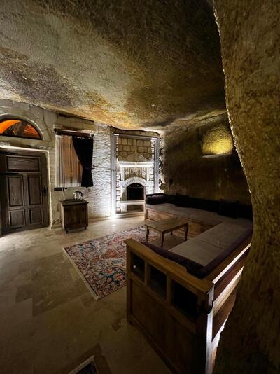 Chakra Special Caves - King Suite