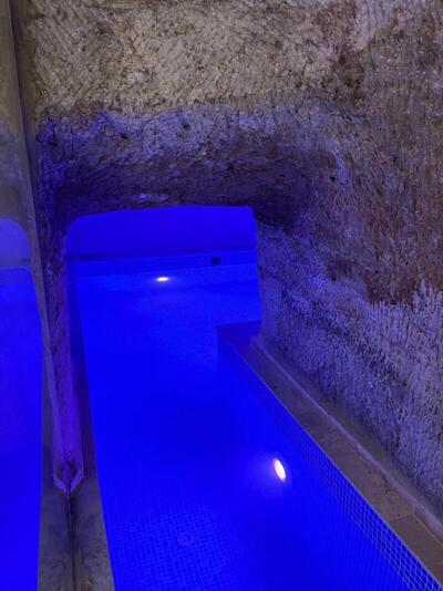 Chakra Special Caves - Suite With Private Pool