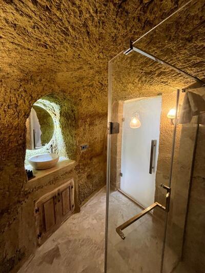 Chakra Special Caves - Suite With Private Pool