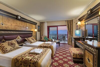 Club Hotel Sera - Triple Room, 1 Bedroom, Non Smoking, Garden View