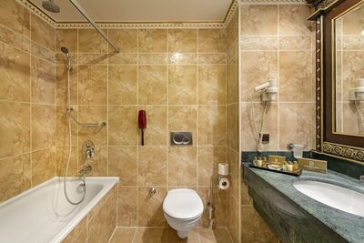 Club Hotel Sera - Triple Room, 1 Bedroom, Non Smoking, Garden View