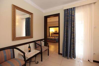 Club Yali Hotels & Resort - Family Room - Garden View