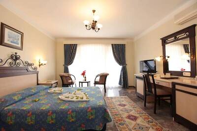 Club Yali Hotels & Resort - Family Room - Garden View