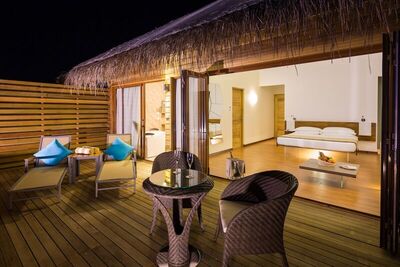 Cocoon Maldives - Lagoon Suite With Slide