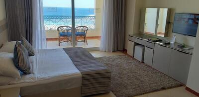 Concorde Moreen Beach Resort - Deluxe Family room Beach Front View