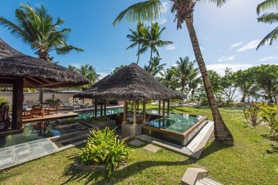 Constance Lemuria - Two-Bedroom Villa with Private Pool