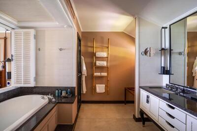 Constance Lemuria - Junior Suite