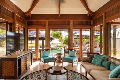 Constance Lemuria - Two-Bedroom Villa with Private Pool