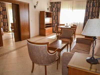 Continental Plaza Beach Resort - Suite with Sea View