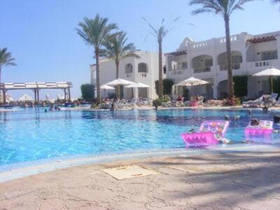 Continental Plaza Beach Resort - Suite with Sea View