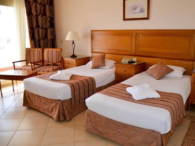 Continental Plaza Beach Resort - Single Room with Pool View