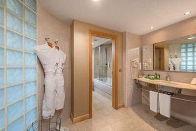 Cornelia De Luxe Resort - Deluxe Suite, 1 Bedroom, Terrace, Sea View