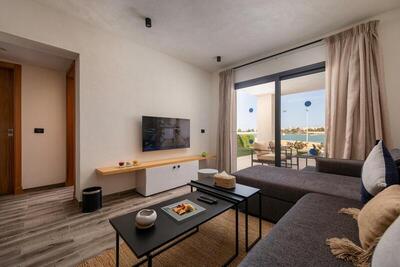 Creek Hotel and Residences El Gouna - Executive Suite with Plunge Pool lagoon View