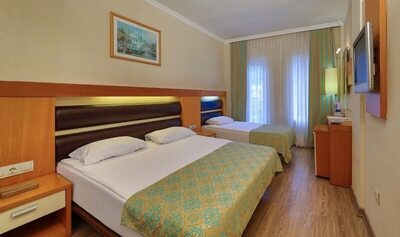 Crystal Flora Beach Resort – All Inclusive, Кемер, Турция