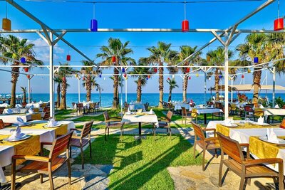 Crystal Flora Beach Resort – All Inclusive, Кемер, Турция