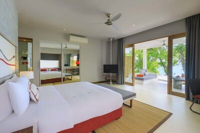 Dhigali Maldives - Beach Suite with Garden Pool