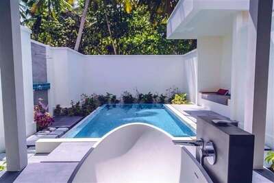 Dhigali Maldives - Beach Suite with Garden Pool