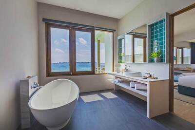 Dhigali Maldives - Lagoon Villa with Pool