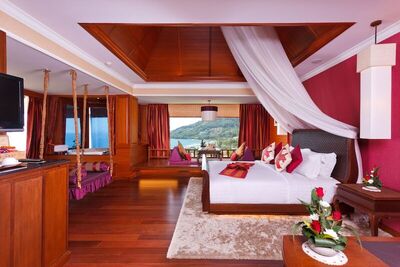 Diamond Cliff Resort & Spa, Patong Beach - Romantic Suite