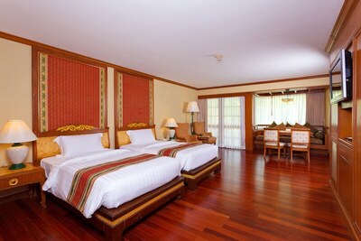 Diamond Cliff Resort & Spa, Patong Beach, , Тайланд