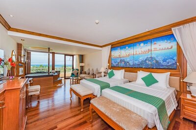 Diamond Cliff Resort & Spa, Patong Beach - Suite, Ocean View (Ocean Jacuzzi Suite)