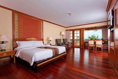 Diamond Cliff Resort & Spa, Patong Beach, , Тайланд