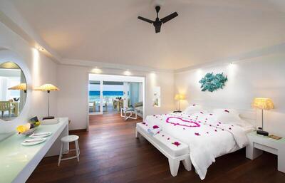 Diamonds Thudufushi Maldives Resort & Spa - Beach Front Junior Suite 