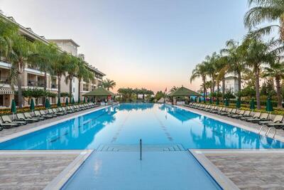 Dobedan Beach Resort Comfort ''Ex Brand Alva Donna Beach Resort Comfort'', Сиде, Турция
