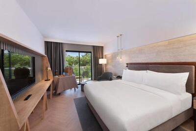 DoubleTree by Hilton Antalya-Kemer All-Inclusive Resort - Superior King Room