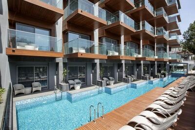 DoubleTree by Hilton Kusadasi - Deluxe Room, 1 King Bed (Shared Pool & Sun Deck)