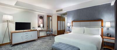 DoubleTree by Hilton Kusadasi - Deluxe Room, 1 King Bed, Marina View