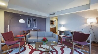 DoubleTree by Hilton Kusadasi - Suite, 1 King Bed, Marina View