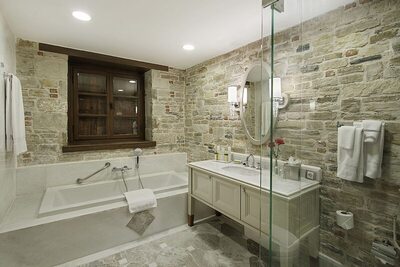 DoubleTree by Hilton Kusadasi - Cottage, 1 King Bed (Private Garden)