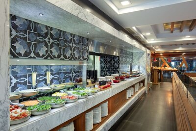 DoubleTree by Hilton Kusadasi, Кушадасъ, Турция