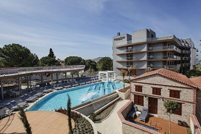 DoubleTree by Hilton Kusadasi - Cottage, 1 King Bed (Private Garden)