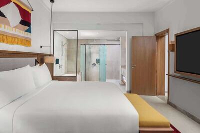 DoubleTree by Hilton Sharm El Sheikh - Sharks Bay Resort - Premium Suite, King Bed, Pool View, Beachside
