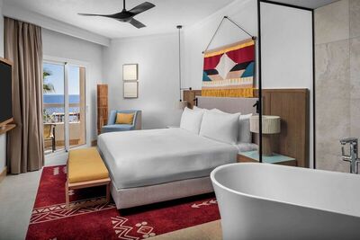 DoubleTree by Hilton Sharm El Sheikh - Sharks Bay Resort - Premium Suite, King Bed, Sea View , Beachside