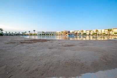 DoubleTree by Hilton Sharm El Sheikh - Sharks Bay Resort, , Египет