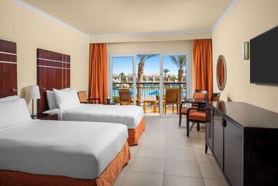 DoubleTree by Hilton Sharm El Sheikh - Sharks Bay Resort - Standard Room, Twin Bed, Sea And Pool View, Beachside - Sea View