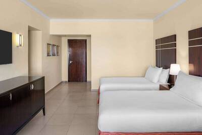 DoubleTree by Hilton Sharm El Sheikh - Sharks Bay Resort - Standard Room, Twin Bed, Sea And Pool View, Beachside - Sea View