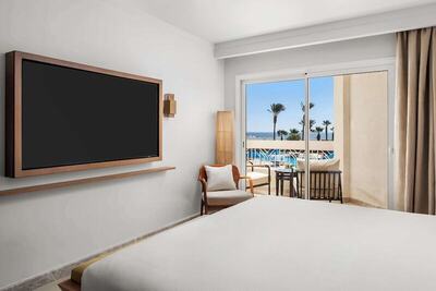 DoubleTree by Hilton Sharm El Sheikh - Sharks Bay Resort - Romantic Suite, King Bed, Sea View, Beachside