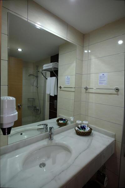 Drita Hotel - Family Room, Connecting Rooms