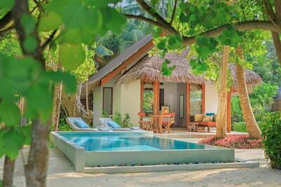 Dusit Thani Maldives - Beach Front Pool Villa, 122sqm, Beachfront, Butler Service, Private Terrace