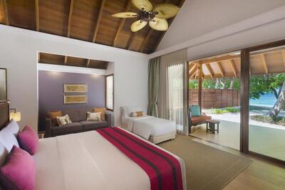 Dusit Thani Maldives - Beach Villa, 122sqm, Beachfront Access, Butler Service