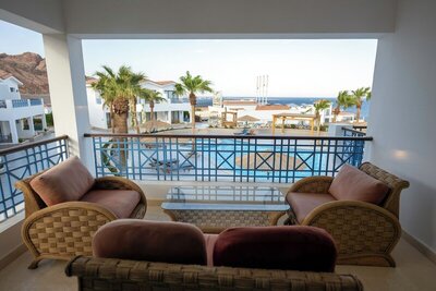 Ecotel Dahab Bay View Resort - Deluxe Pool & Sea View